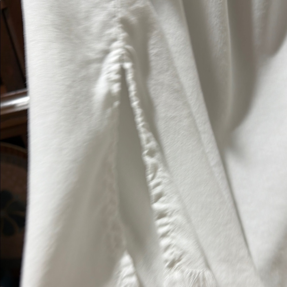 cloth & stone White Off-the-Shoulder Short Sleeve Top - Picture 4 of 9